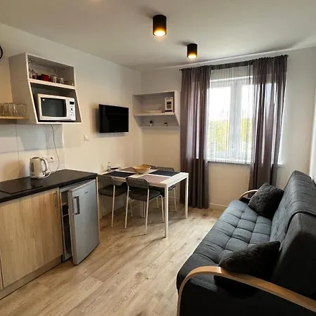 Port Royal Debina * Debina (Ustka)