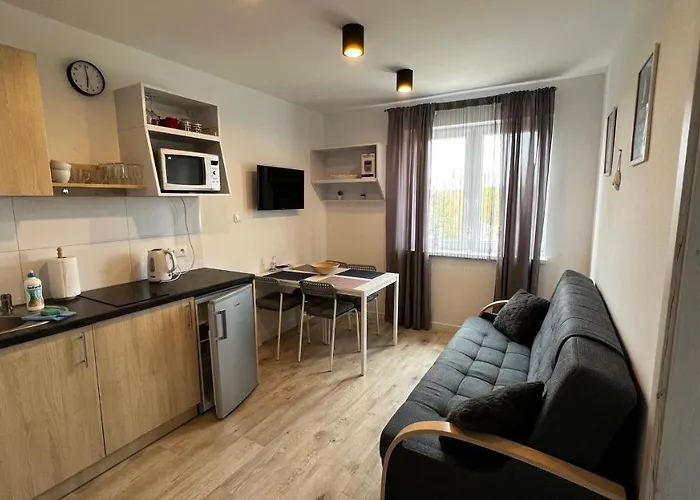 Port Royal Debina * Debina (Ustka)